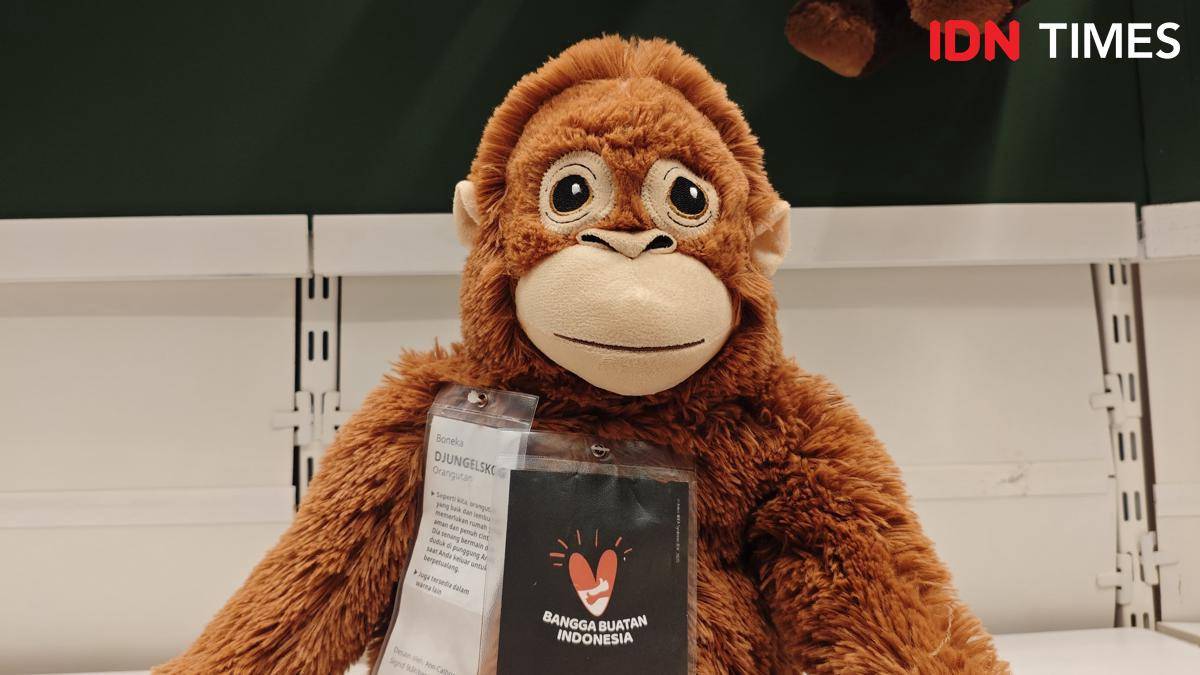 Boneka orang utan DJUNGELSKOG yang dijual IKEA. (IDN Times/Febriyanti Revitasari)