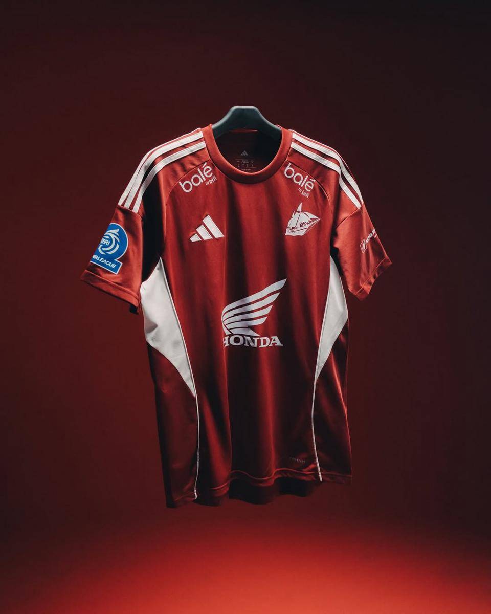 ewako spirit 🤝🏻 three stripesintroducing the new @psm_makassar Home 25-26 jersey. (1).jpg