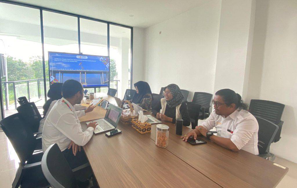 Pusat Pembangunan Berkelanjutan Institut Teknologi Sumatera (SDGs Center Itera) Bersama SDGs Center Universitas Bandar Lampung (UBL) Resmi Menjajaki Kerja Sama Strategis Dalam Proyek Inovasi Pembangunan Berkelanjutan
