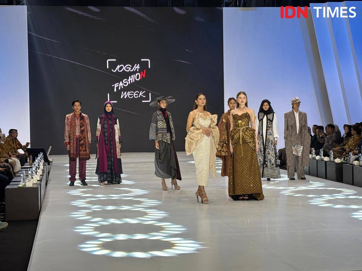 Pembukaan Jogja Fashion Week 2025