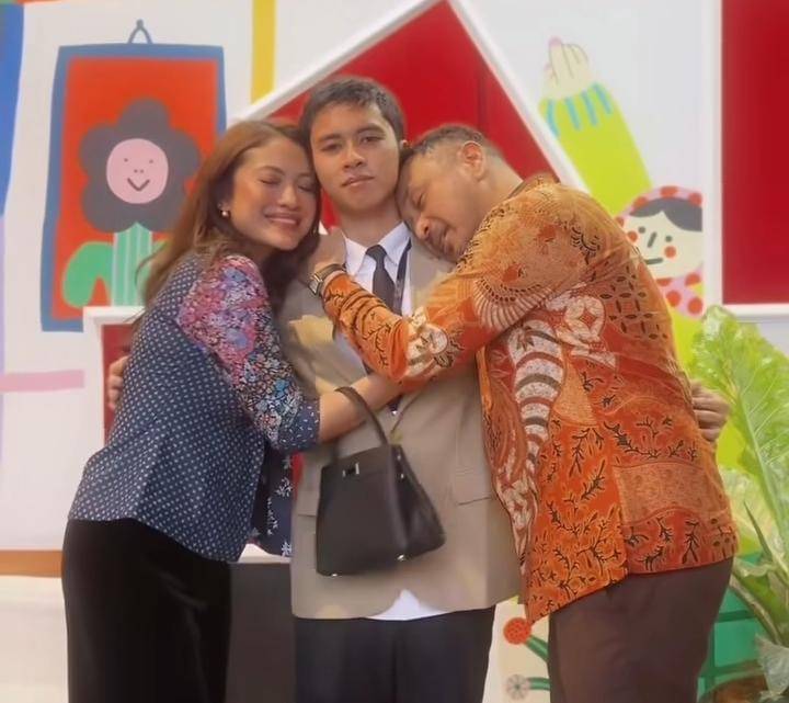 potret Cynthia dan Giring Ganesha siapkan kost anak di Yogyakarta