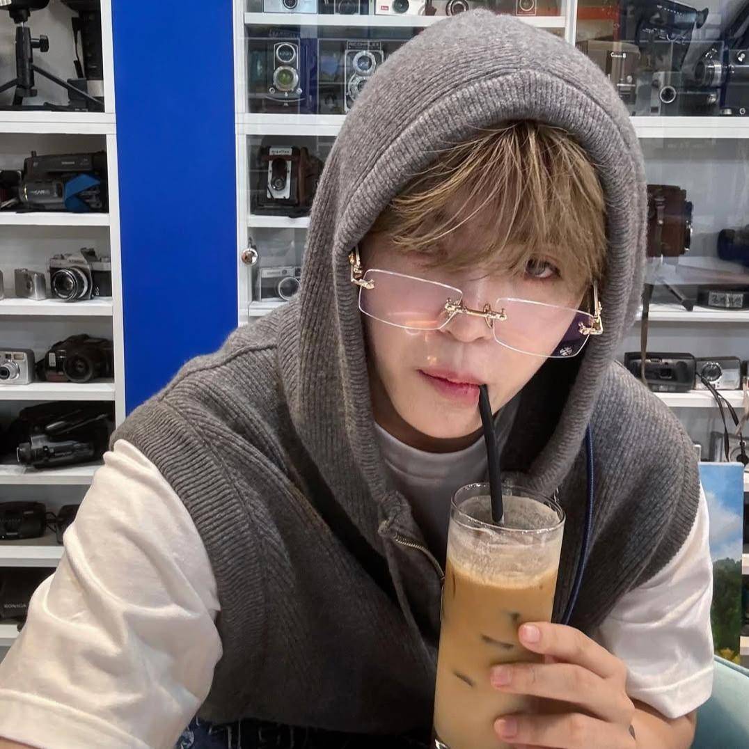 S.Coups SEVENTEEN (Instagram.com/sound_of_coups) 