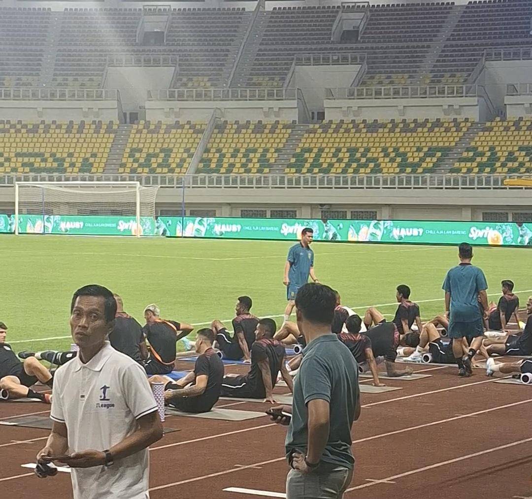 Pemain Malut United saat sesi latihan (Dok. Khaerul Anwar)