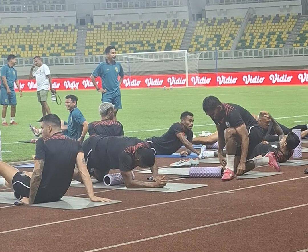 Pemain Malut United saat sesi latihan (Dok. Khaerul Anwar)