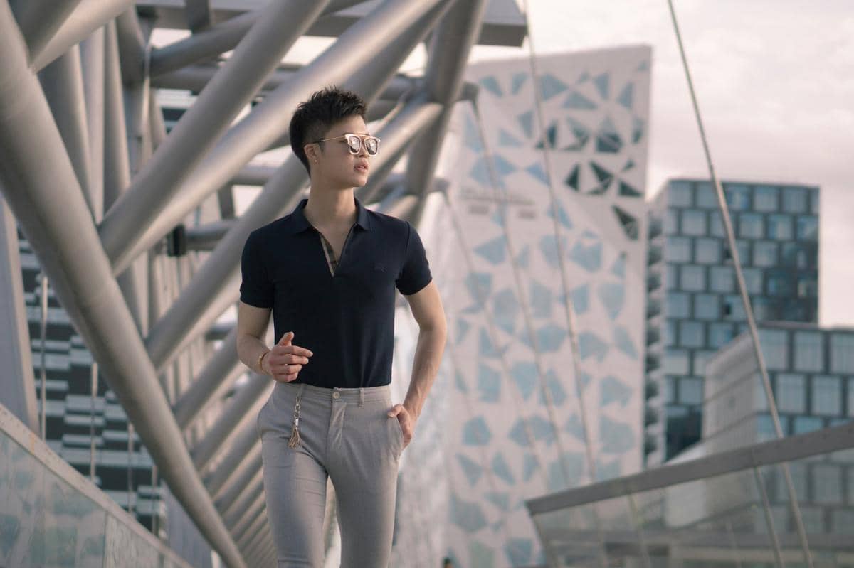 5 Tips Memilih Outfit buat Pria Bertubuh Short Torso, Cek Guys!