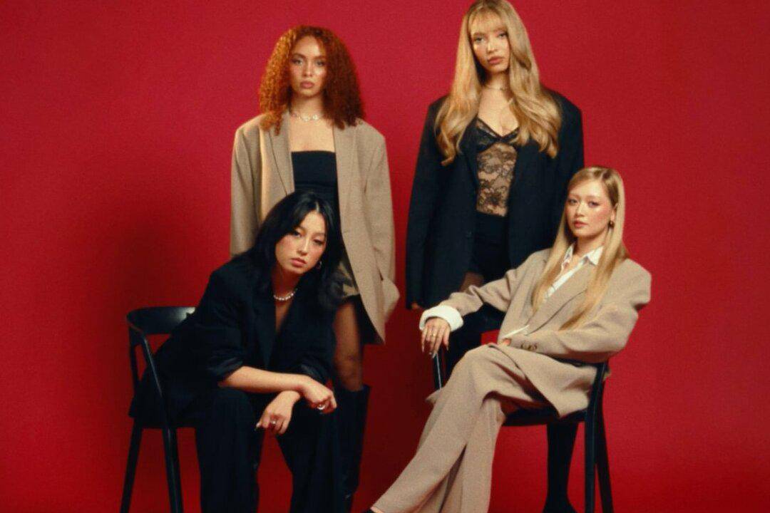 GIRLSET (x.com/GIRLSETofficial)