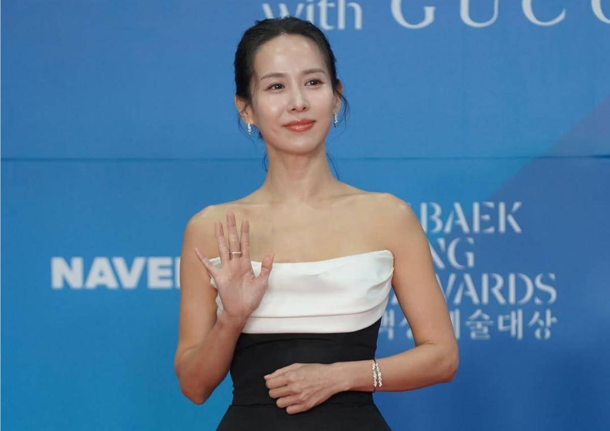 Cho Yeo Jeong (instagram.com/highentfamily)