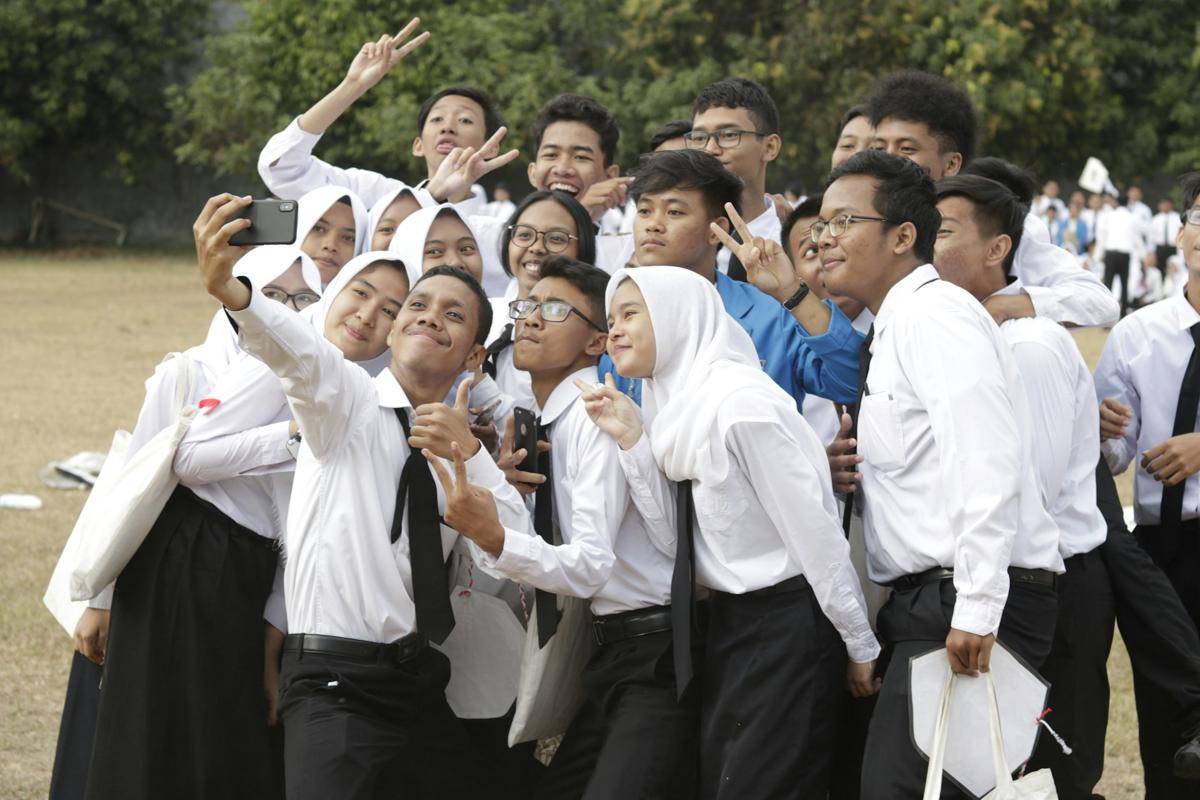 ilustrasi calon mahasiswa (unsplash.com/Rijki Budiman)