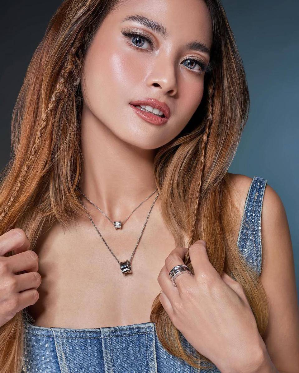 Gaya makeup Acha Septriasa (instagram.com/septriasaacha)