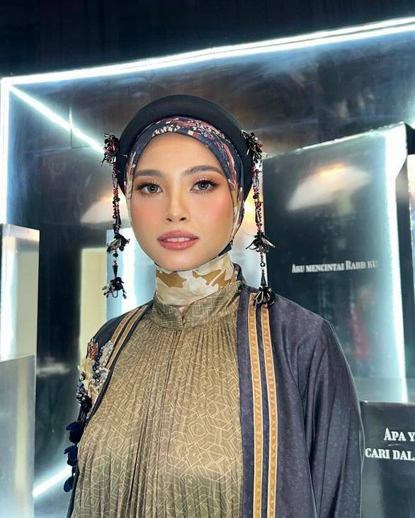 Gaya makeup Acha Septriasa (instagram.com/septriasaacha)