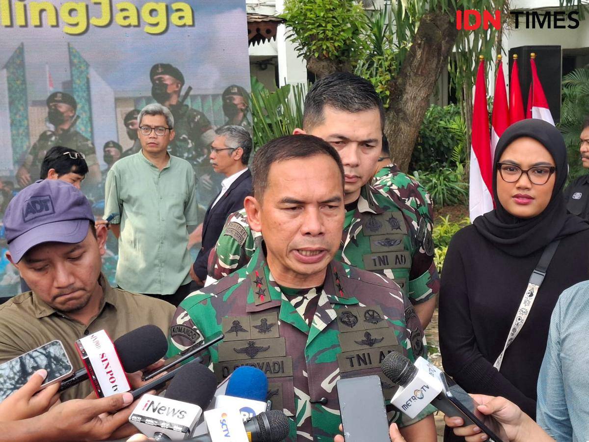 Pangdam Jaya Mayjen Deddy Suryadi.