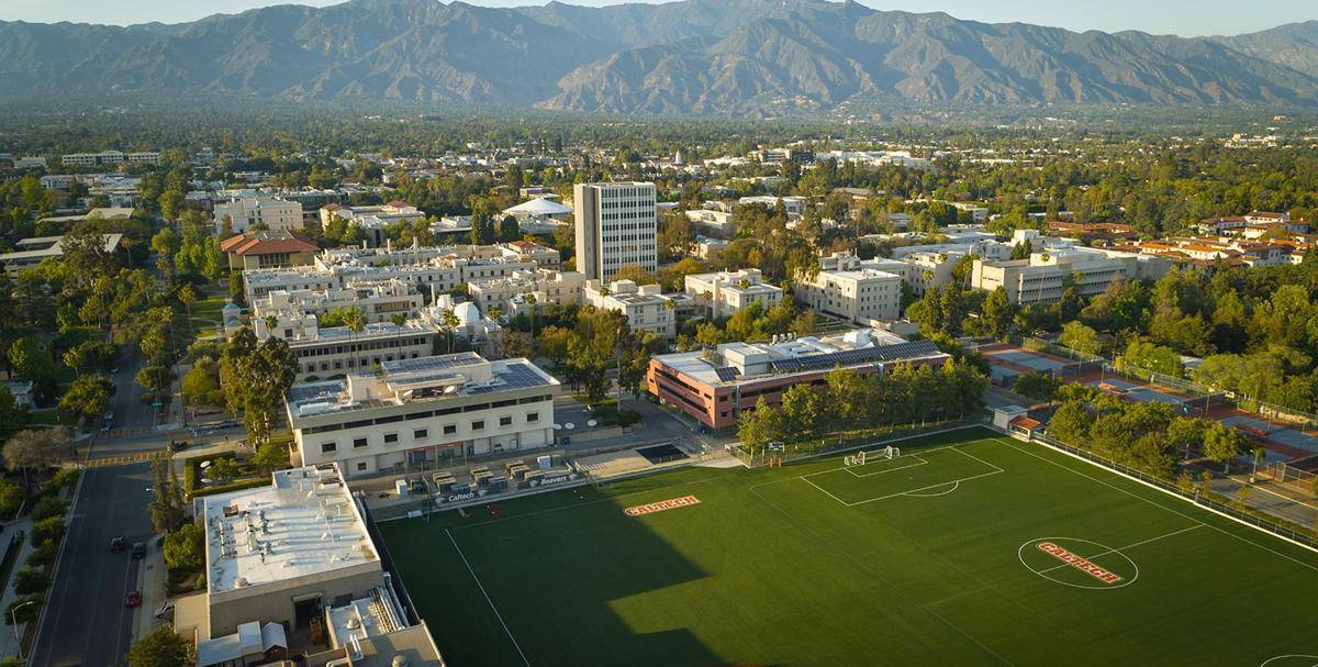 2021-Campus-Aerials-01853-WE.2e16d0ba.fill-1600x810-c100.jpg