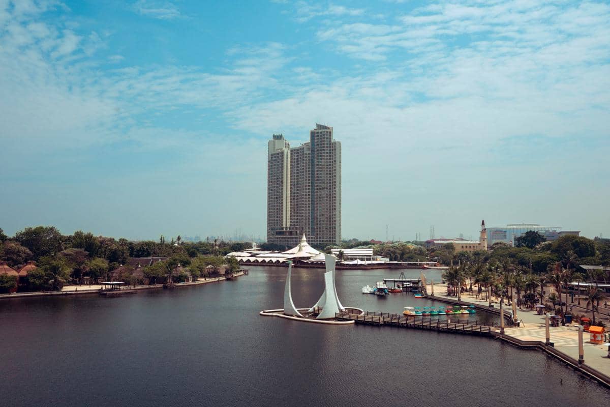 Potret Pantai Ancol