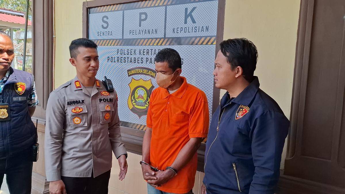 Pelaku pencurian gerobak Siomay karena dendam dagang di Palembang (Dok: Polsek Kertapati)