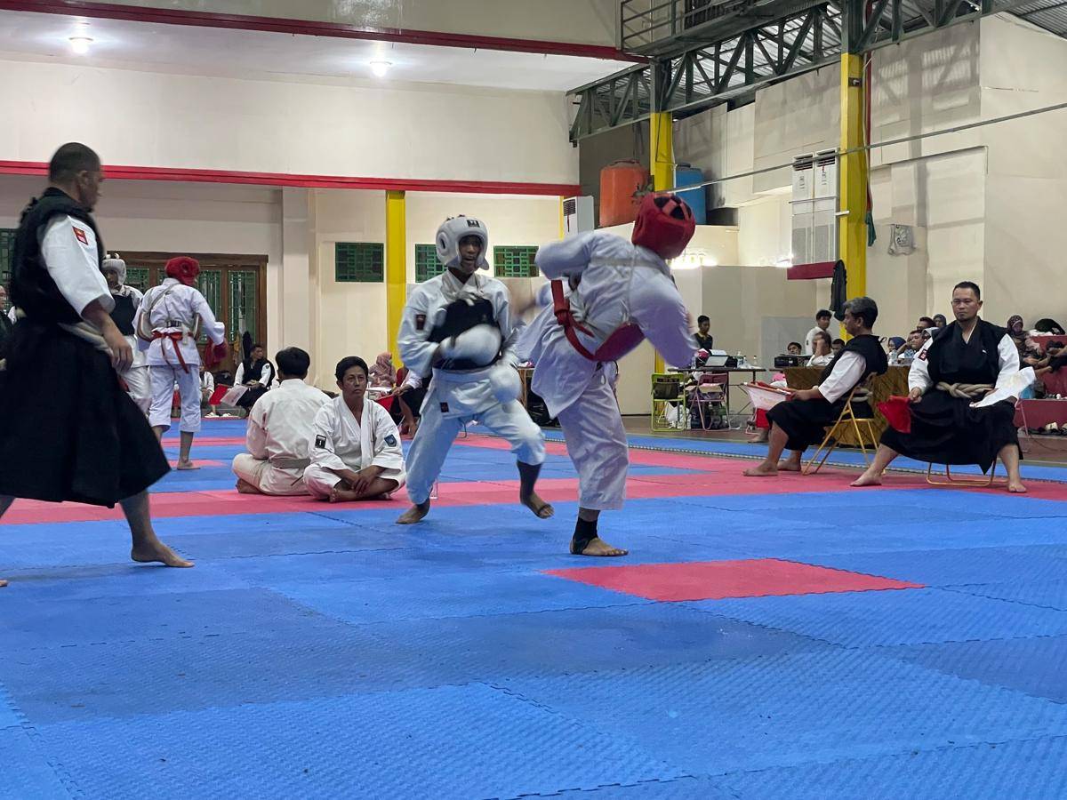 Atlet kempo bertanding di Kejuaraan Wali Kota Cup (Foto: IDN Times/Halbert Caniago)