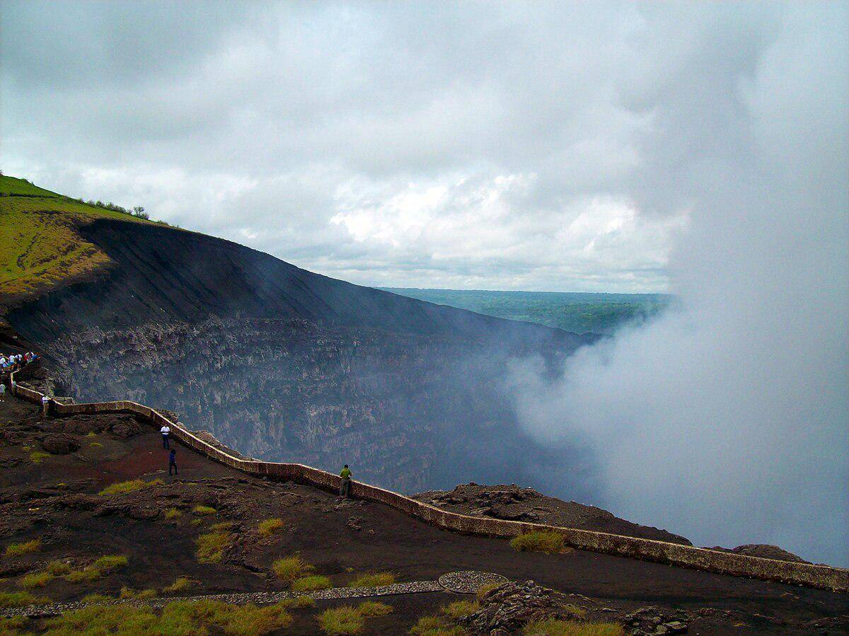 potret Gunung Masaya (commons.wikimedia.org/Adalberto Hernández Vega)