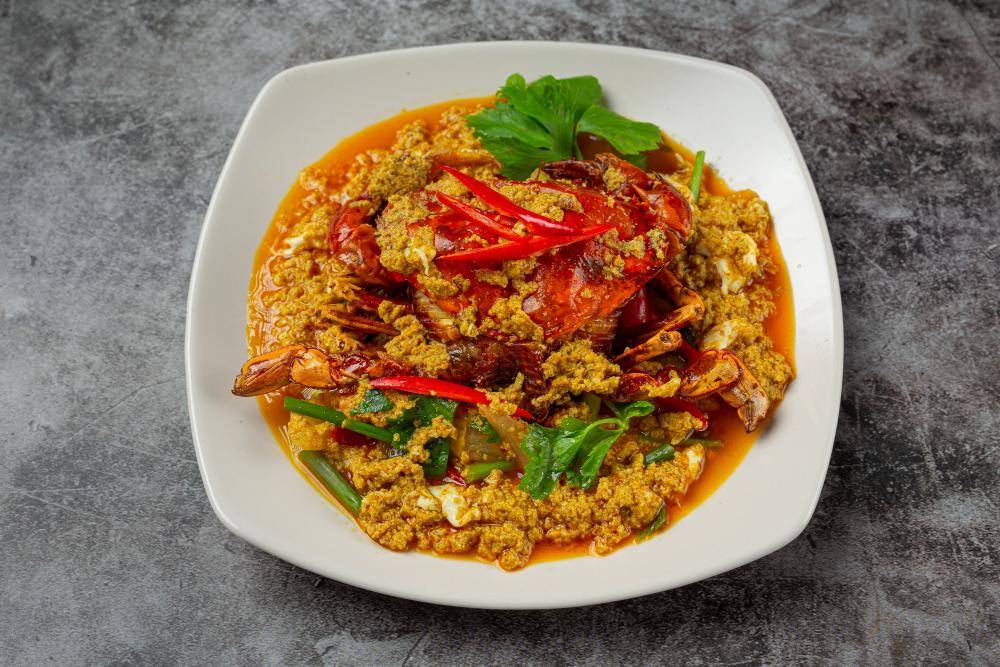 ilustrasi kepiting kari telur (freepik.com/jcomp)