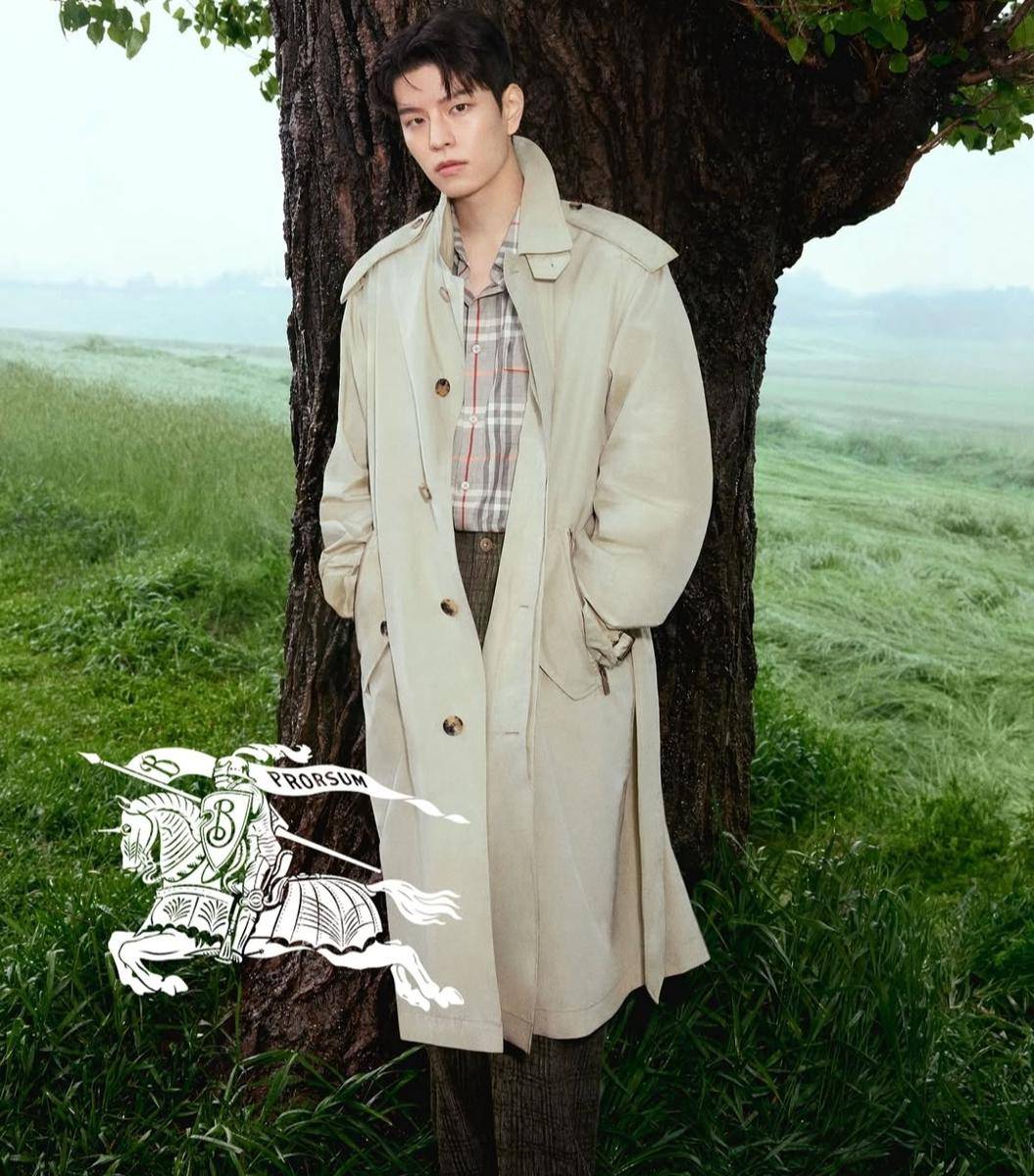 Seungmin Stray Kids (instagram.com/miniseungkim)