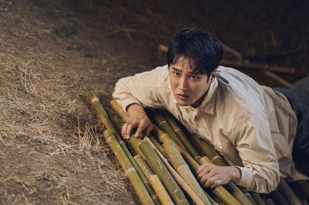 cuplikan Ahn Bo Hyun di film Pretty Crazy (instagram.com/cjenmmovie)