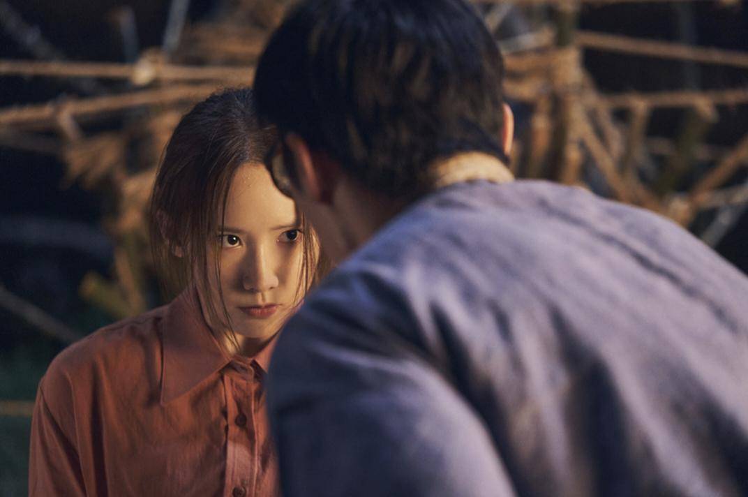 cuplikan Yoona SNSD di film Pretty Crazy (instagram.com/cjenmmovie)