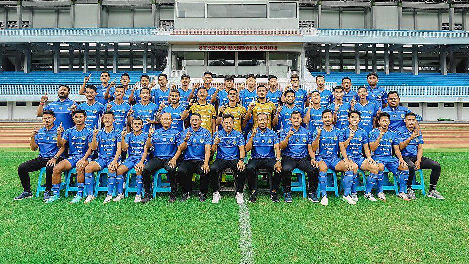 Skuad PSIM Yogyakarta Musim 2024–2025.jpg