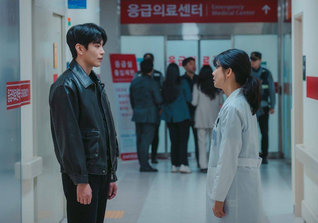 Cuplikan drama Korea Mary Kills People (dok. MBC/Mary Kills People)
