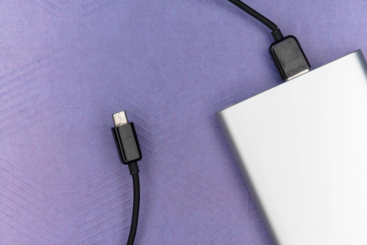 Micro USB 