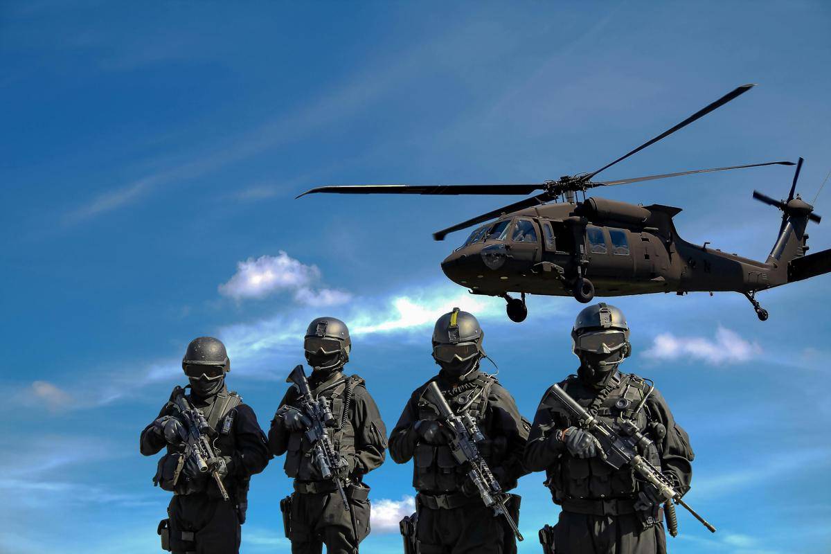 Ilustrasi Tentara Bersenjata