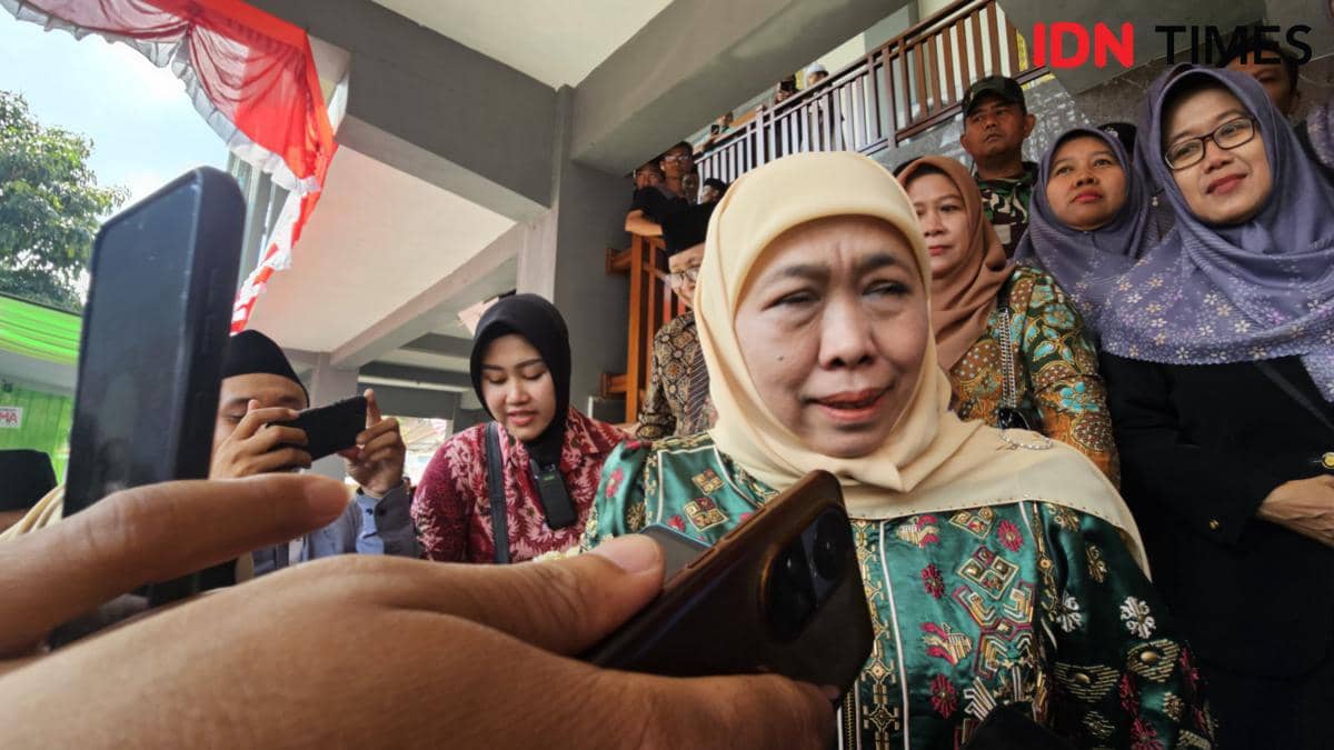 Gubernur Jatim, Khofifah Indar Parawansa. (IDN Times/Rizal Adhi Pratama)