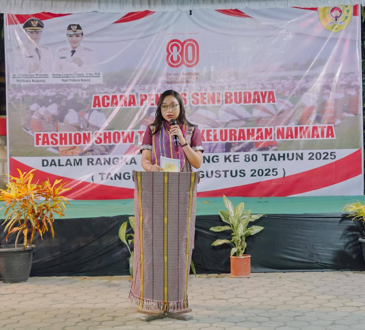Wakil Wali Kota Kupang, Serena Francis saat membuka kegiatan di Kelurahan Naimata. (Dok Prokopim Pemkot Kupang)