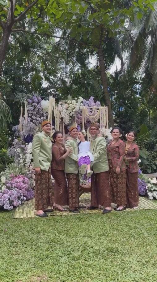 Pengajian dan Siraman Nazla Alifa Jelang Menikah dengan Adikara