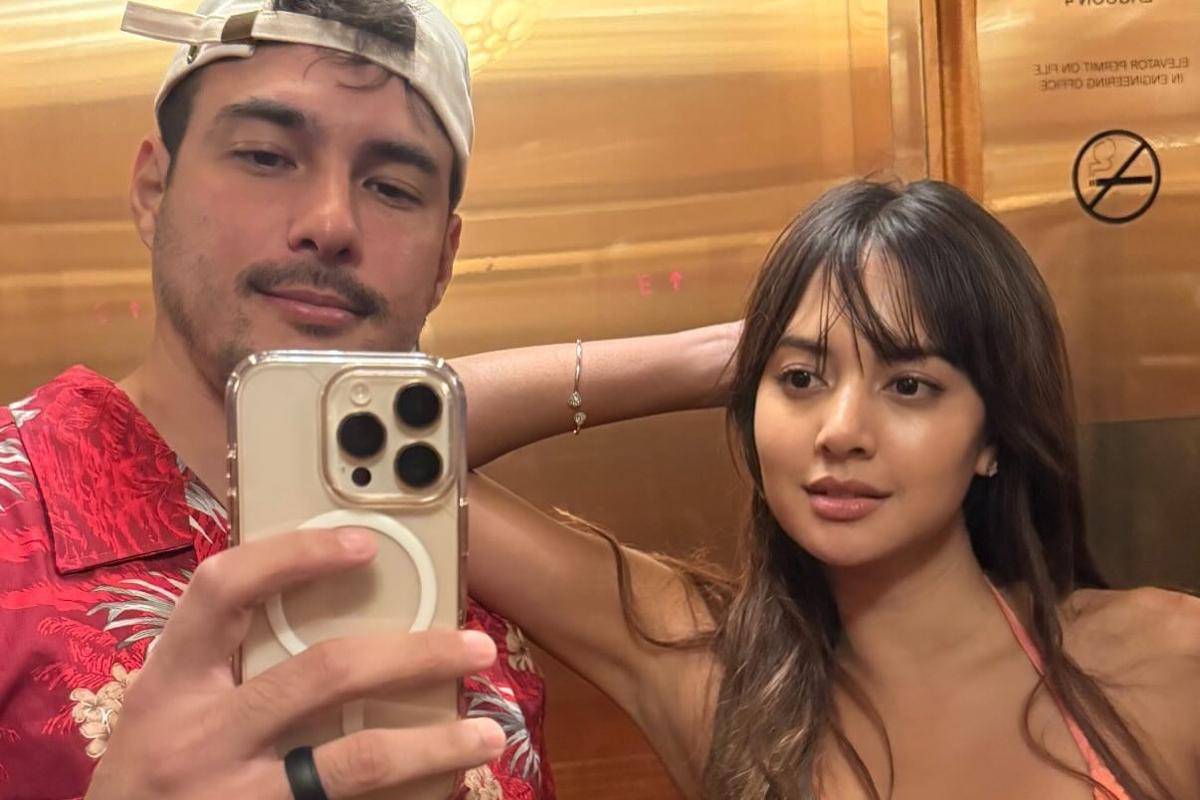 Babymoon Aurelie Moeremans di Hawaii (Instagram.com/aurelie)