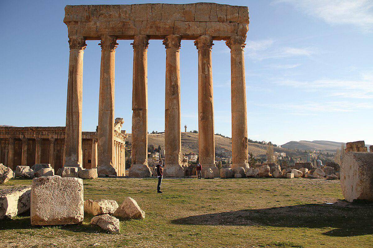 potret Baalbek (commons.wikimedia.org/Karam Al-Ghossein)