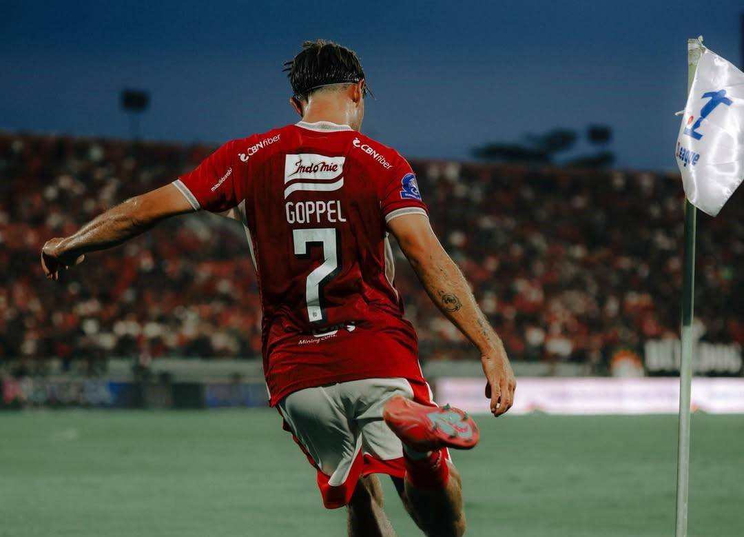 Thijmen Goppel melakukan debutnya di Super League 2025/2026. (Instagram.com/baliunitedfc)