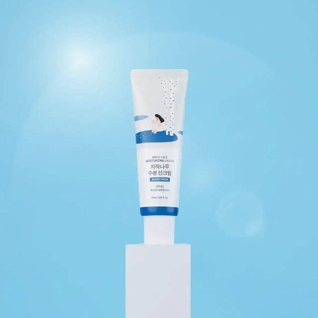 Birch Moisturizing Sunscreen UVLock SPF 45+ Broad Spectrum (roundlab.com/Birch Moisturizing Sunscreen UVLock SPF 45+ Broad Spectrum)