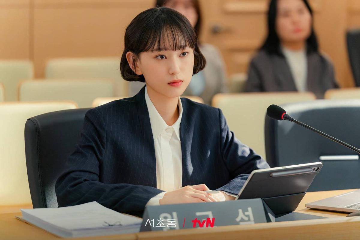 Ryu Hye Young dalam drama Law and the City (dok. tvN/Law and the City)