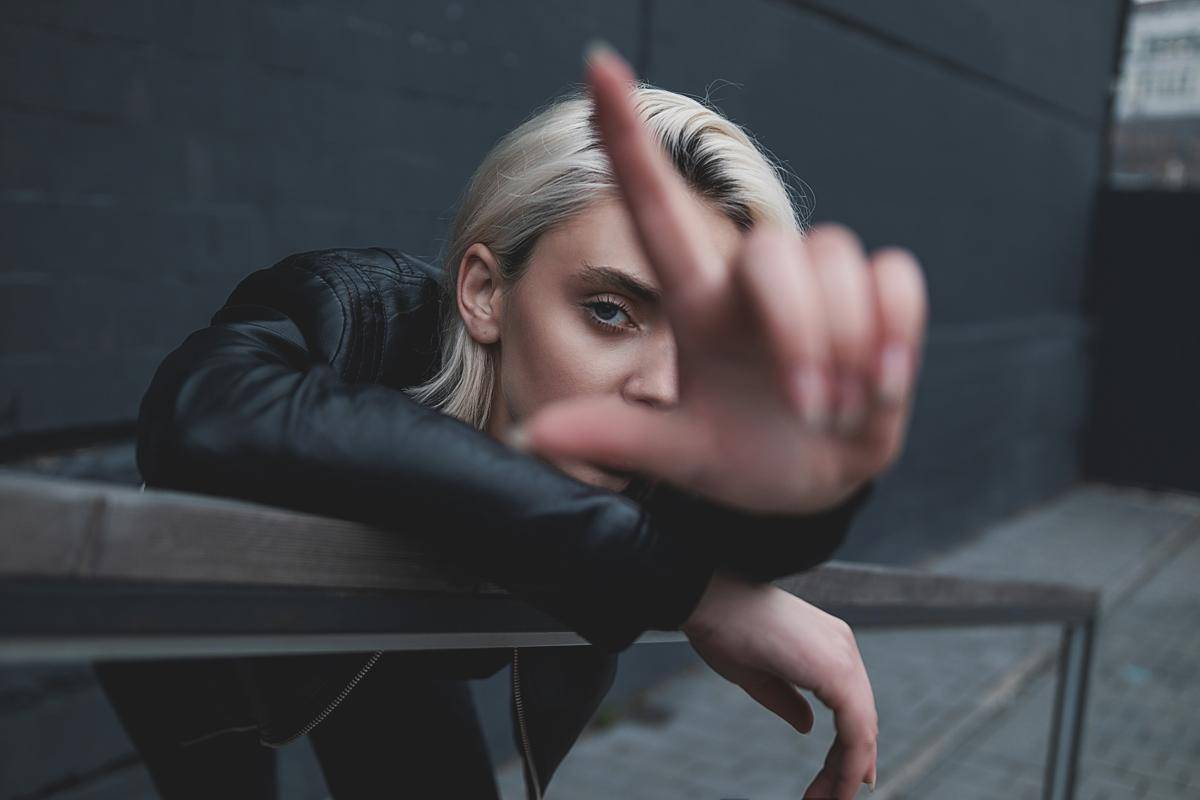 ilustrasi menolak dengan tegas (unsplash.com/Max Kolganov)