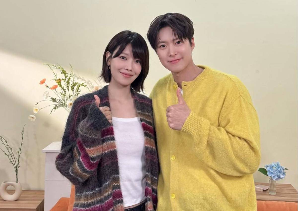 Sooyoung dan Gong Myung (instagram.com/sarament_official)