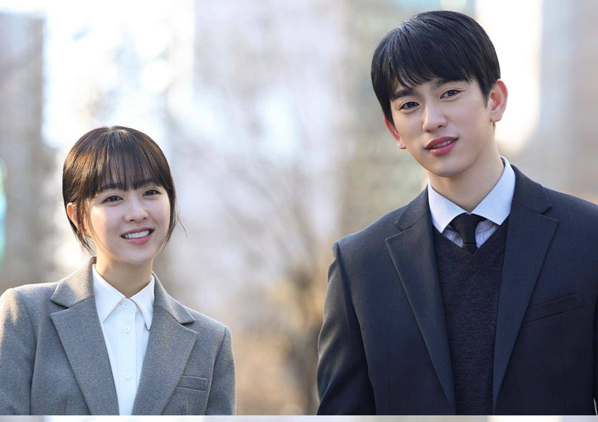 Park Bo Young dan Park Jin Young (instagram.com/bhent_official)