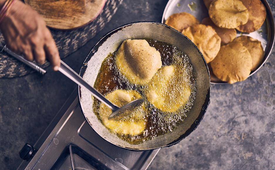 ilustrasi menggoreng (unsplash.com/Ashwini Chaudhary(Monty))