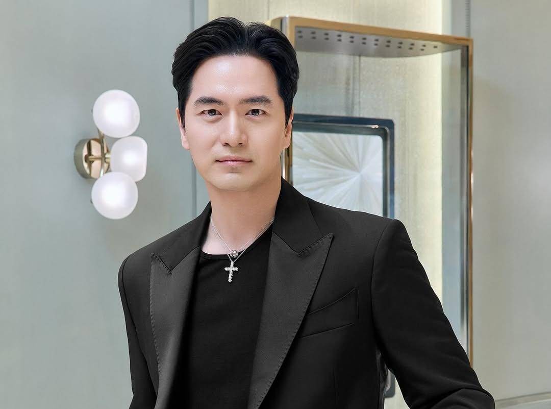 Lee Jin Wook (instagram.com/jinuk0916)