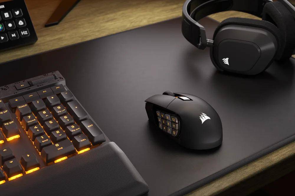 ilustrasi mouse gaming macro 