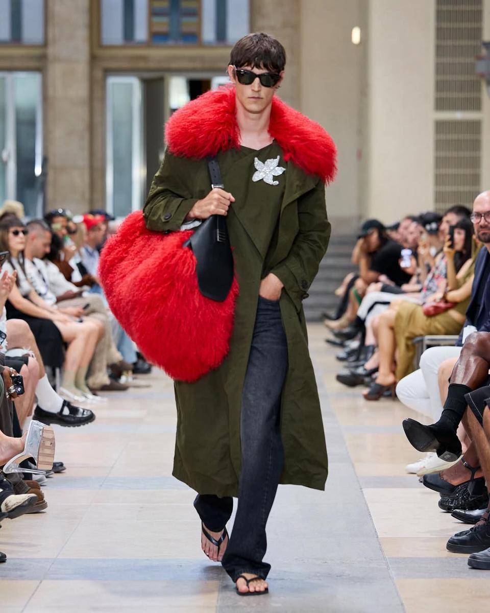 Koleksi David Koma S/S '26 di Berlin Fashion Week (dok. David Koma)
