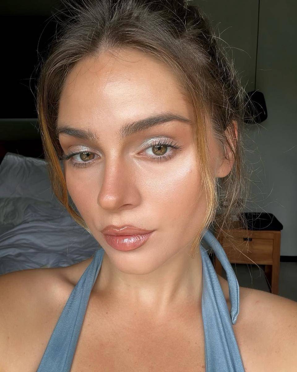 Jessy Hartel (instagram.com/jessyhartel)