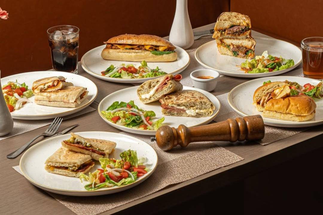 Potret menu Bouclette Deli