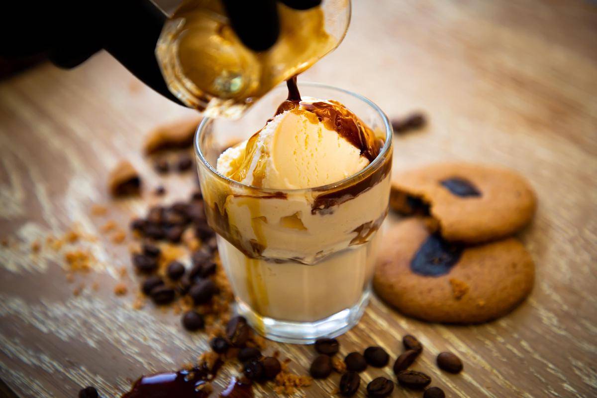 ilustrasi membuat affogato (pixabay.com/DanielTwal)