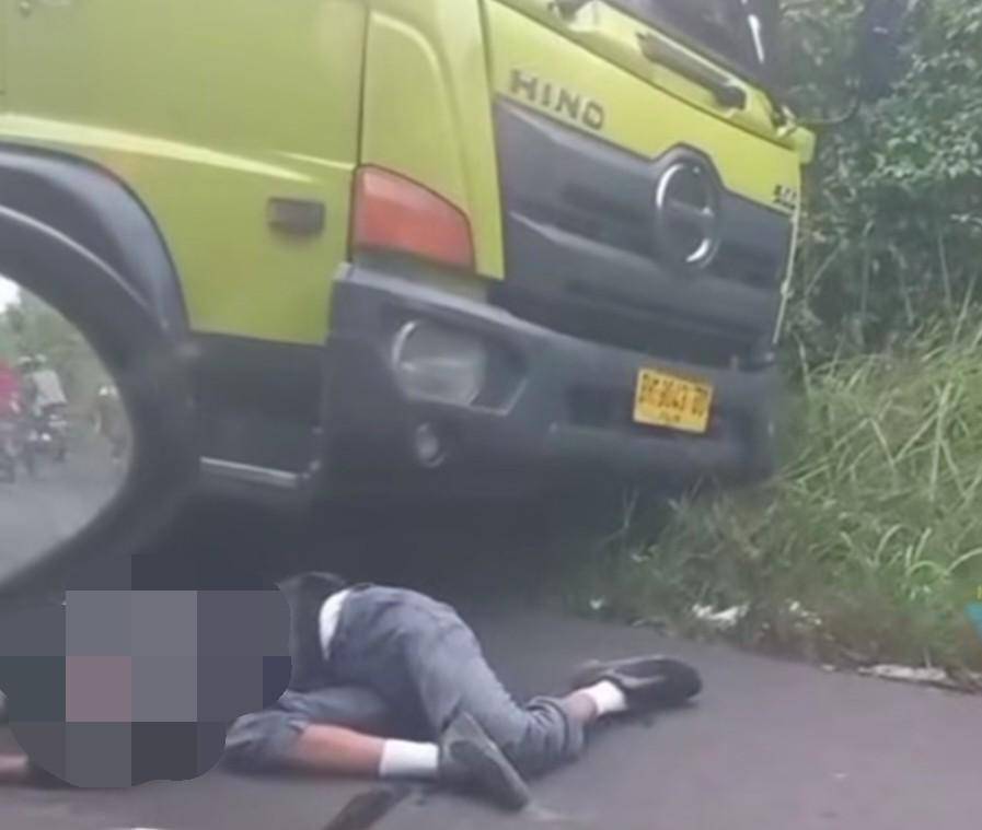 Korban kecelakaan di Jalan Sekayu–Pendopo KM 06 Kelurahan Soak Baru Kecamatan Sekayu Kabupaten Musi Banyuasin. (Dok. Istimewa)
