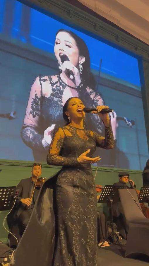 artis di pernikahan anak Alya Rohali (Instagram.com/krisdayantilemos)