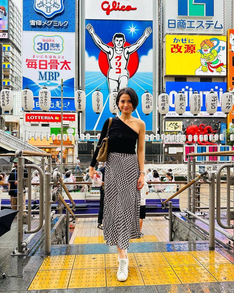OOTD sneakers ala Acha Septriasa (instagram.com/septriasaacha)