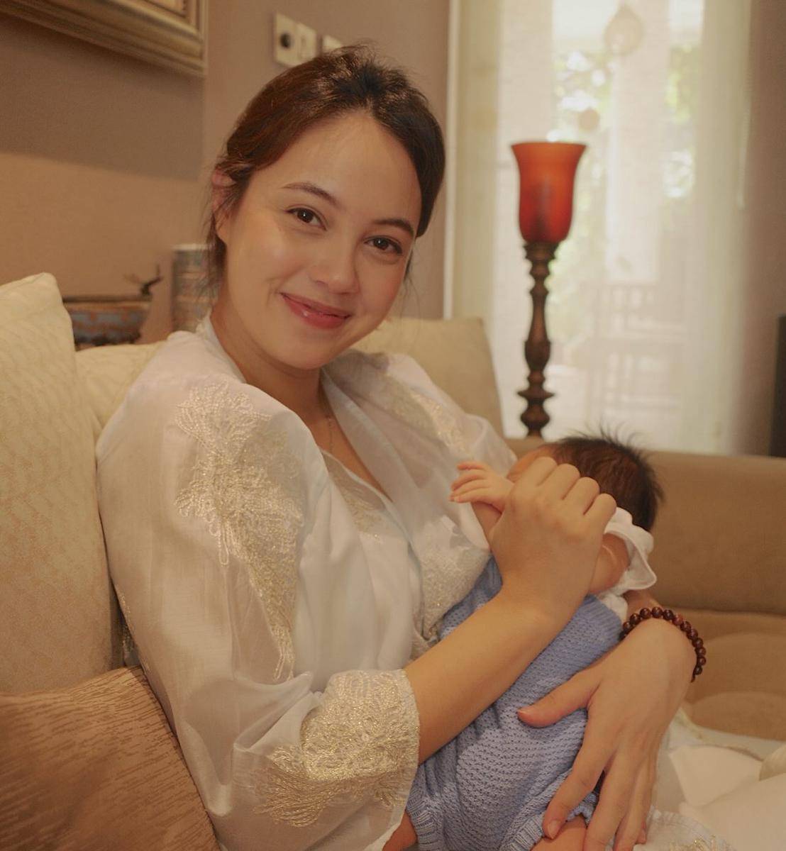 Akikah Baby Arya, Anak Pertama Anggika Bolsterli